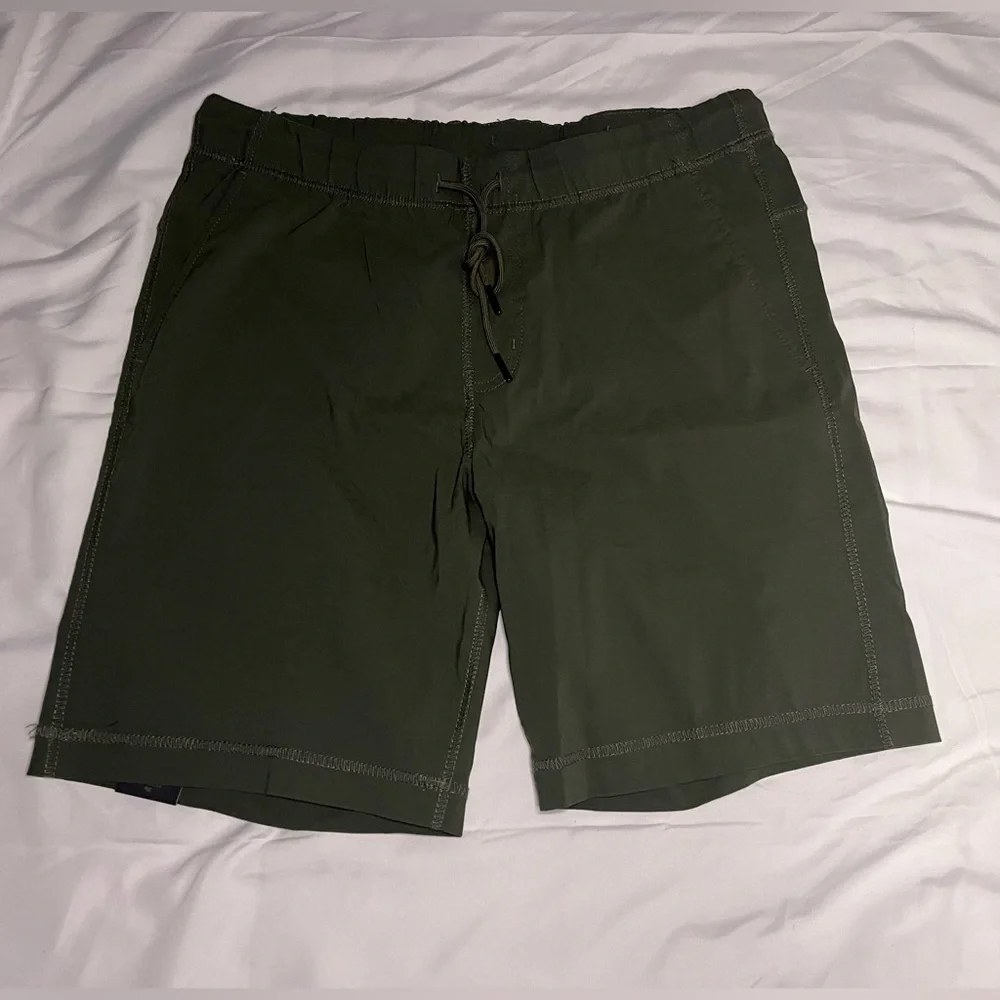 Copper & Oak Olive Swim Trunks with Drawstring Waist Men's Medium